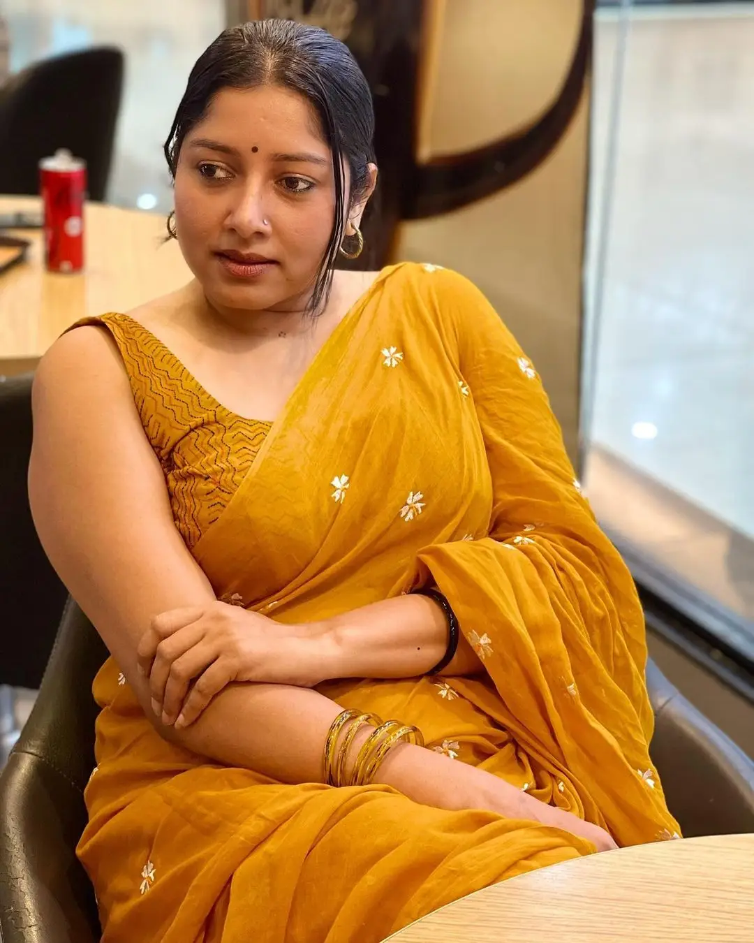 Malayalam Actress Anumol Sleeveless in Yellow Saree